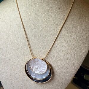 Gold-Tone Shell Layered Pendant Necklace with earrings- White & Black